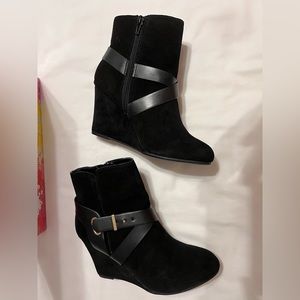 Chinese Laundry black short black boots. Brand new!